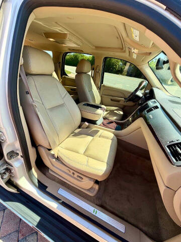 2012 Cadillac Escalade Hybrid