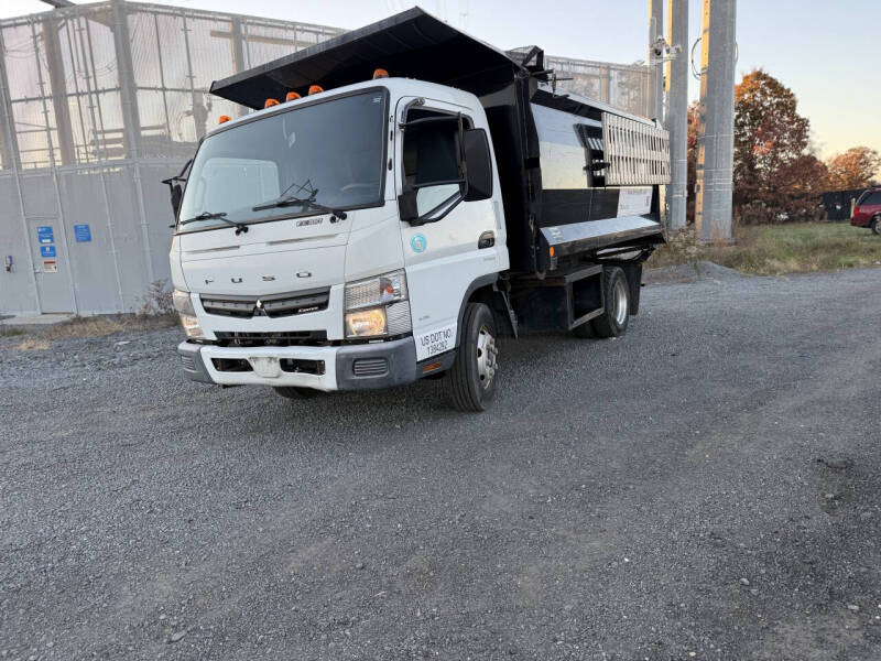 2012 Mitsubishi Fuso FE180