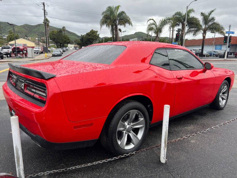 2016 Dodge Challenger SXT