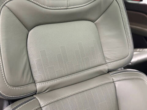 2022 Lincoln Navigator Black Label