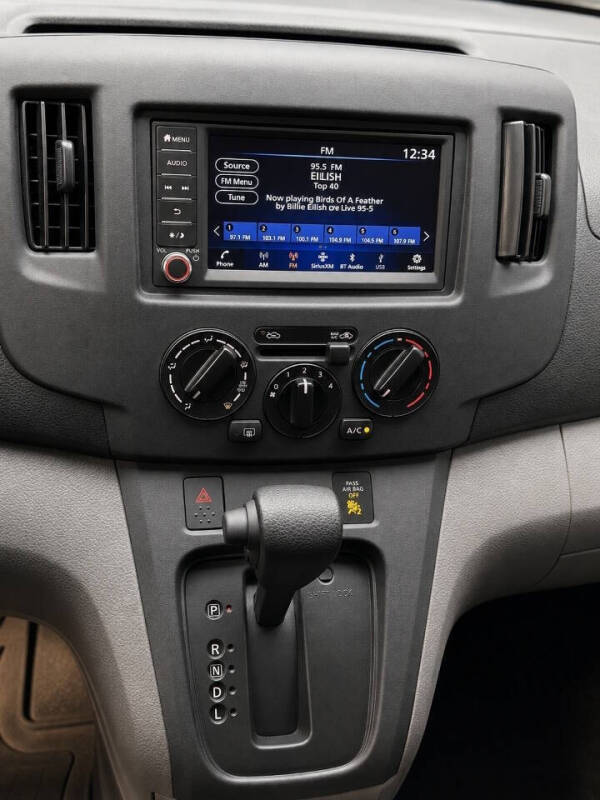 2021 Nissan NV200
