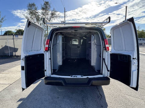 2021 Chevrolet Express 2500