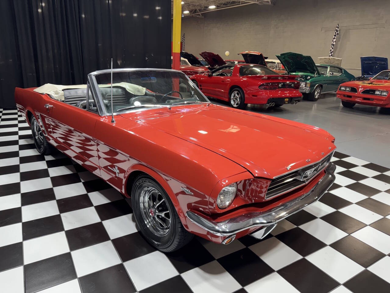 1965 Ford Mustang 8