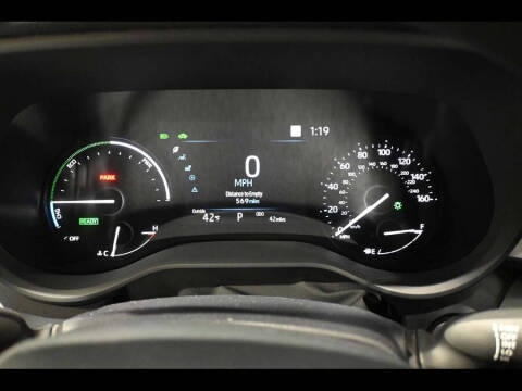 2025 Toyota Sienna LE 8-Passenger