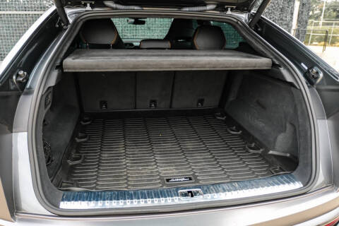 2020 Lamborghini Urus