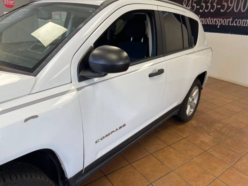 2016 Jeep Compass Sport
