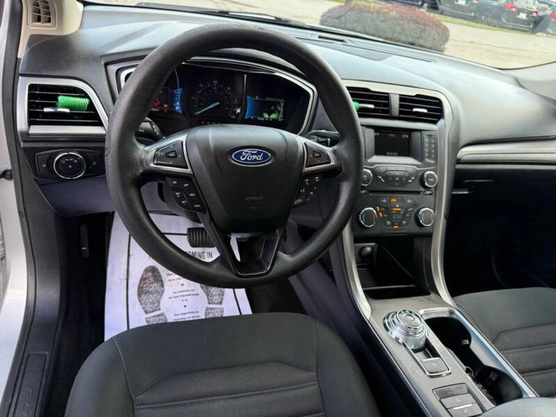 2018 Ford Fusion Hybrid SE