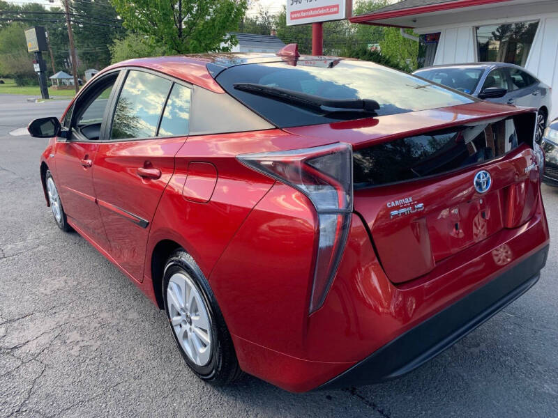 2017 Toyota Prius Two