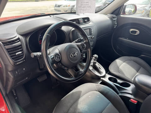 2017 Kia Soul +
