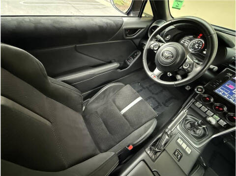 2023 Toyota GR86 Premium