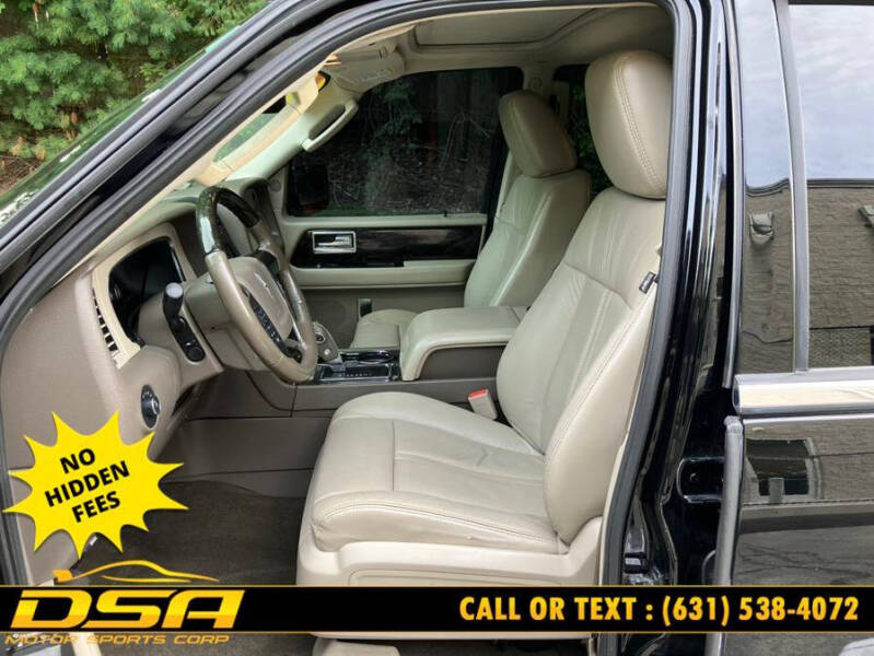 2016 Lincoln Navigator Select