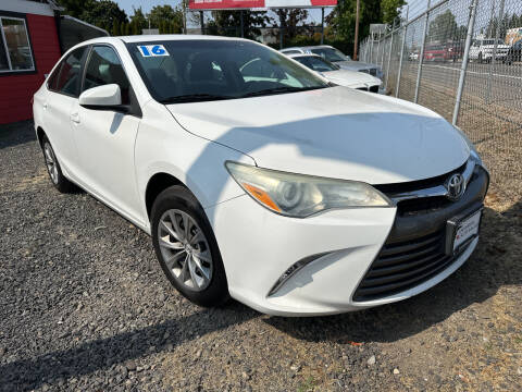 2016 Toyota Camry for sale at Universal Auto Sales in Salem OR