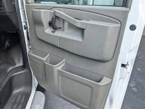 2023 Chevrolet Express 2500