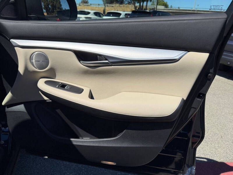 2022 Infiniti QX50 Sensory