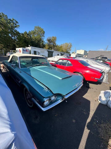 1965 Ford Thunderbird