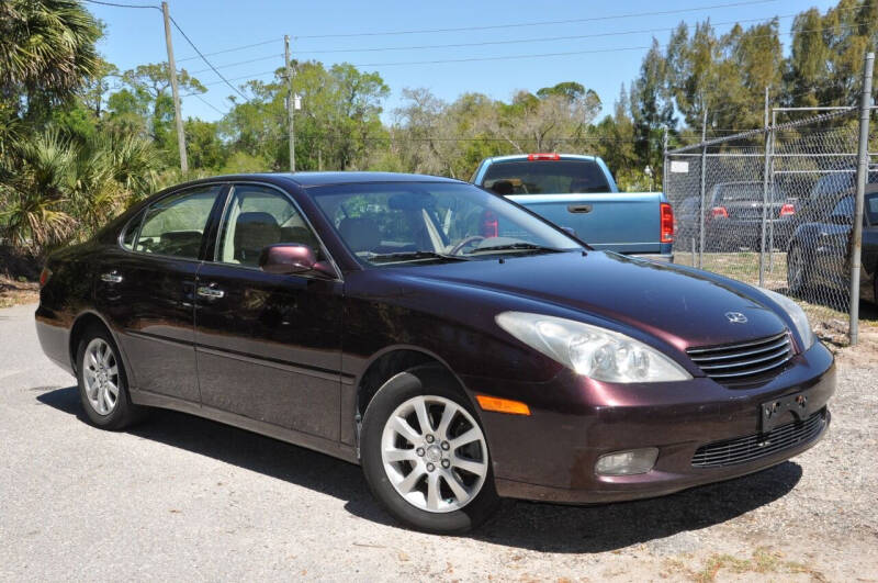 2004 Lexus ES 330 for sale at Elite Motorcar, LLC in Deland FL
