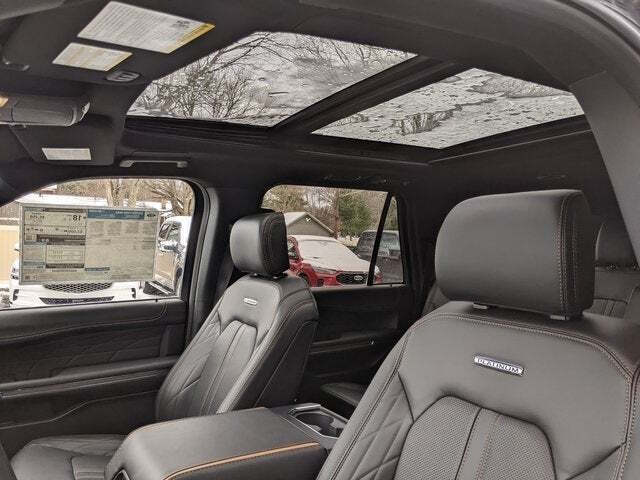 2024 Ford Expedition MAX Platinum