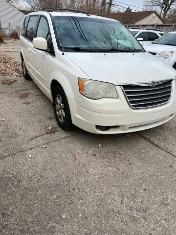 2008 Chrysler Town and Country for sale at BRAVO AUTO EXPORT INC in Harper Woods MI