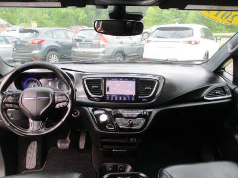 2019 Chrysler Pacifica Touring L