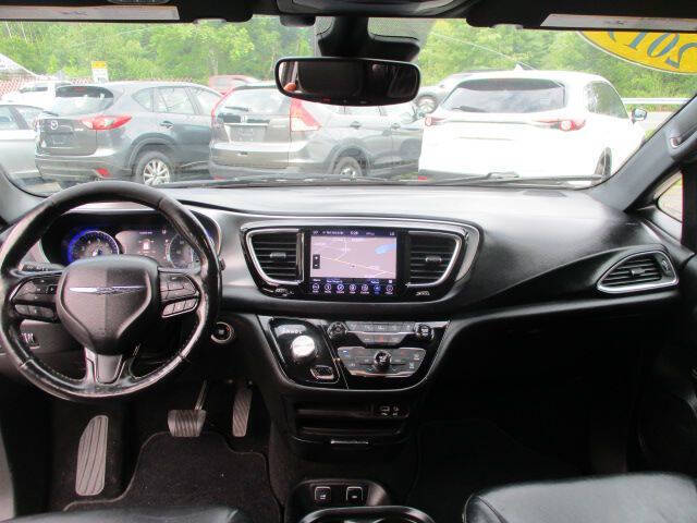2019 Chrysler Pacifica Touring L