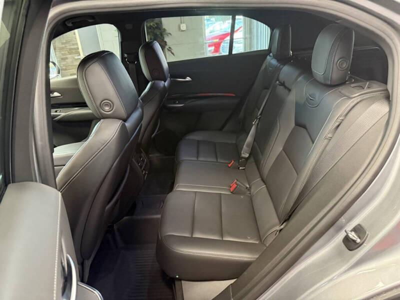 2024 Cadillac XT4 Luxury