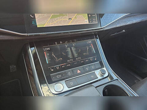 2019 Audi Q8 quattro Premium Plus 55 TFSI