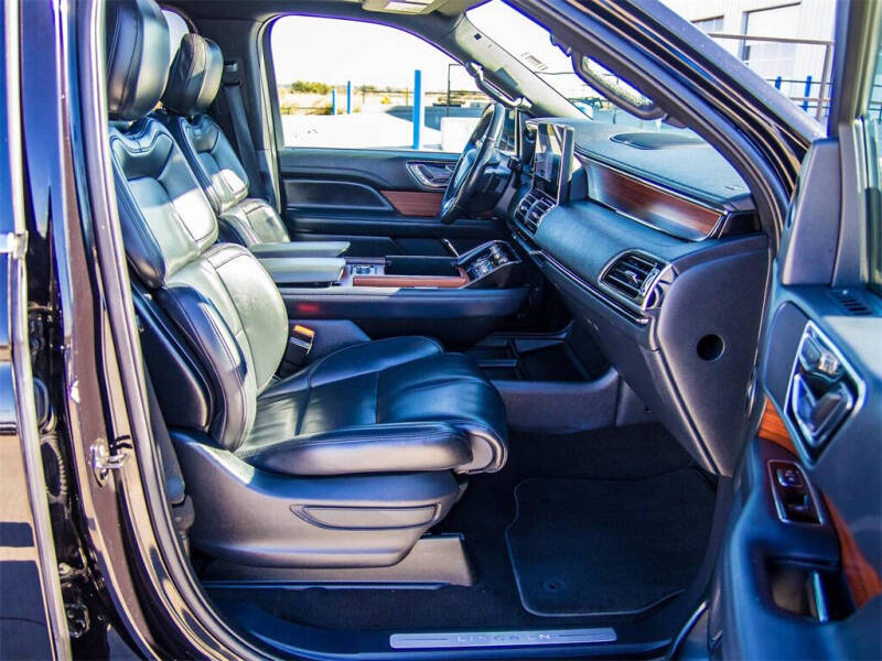 2024 Lincoln Navigator Premiere