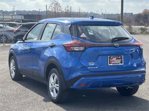 2025 Nissan Kicks Play S