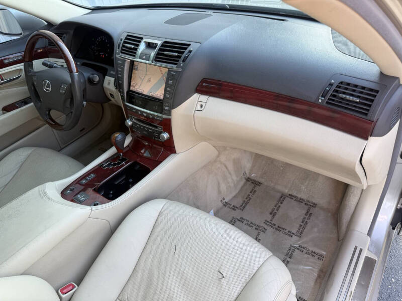 2012 Lexus LS 460