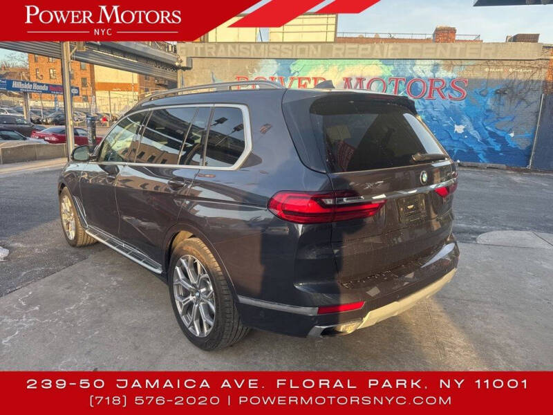 2021 BMW X7 xDrive40i