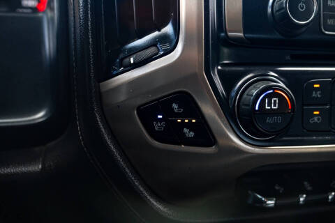 2015 GMC Sierra 3500HD Denali