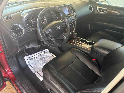 2018 Nissan Pathfinder Platinum