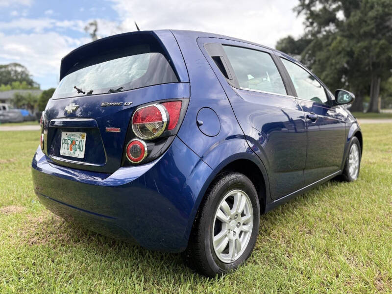 2013 Chevrolet Sonic LT Manual