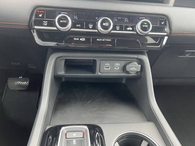 2025 Honda Pilot Sport