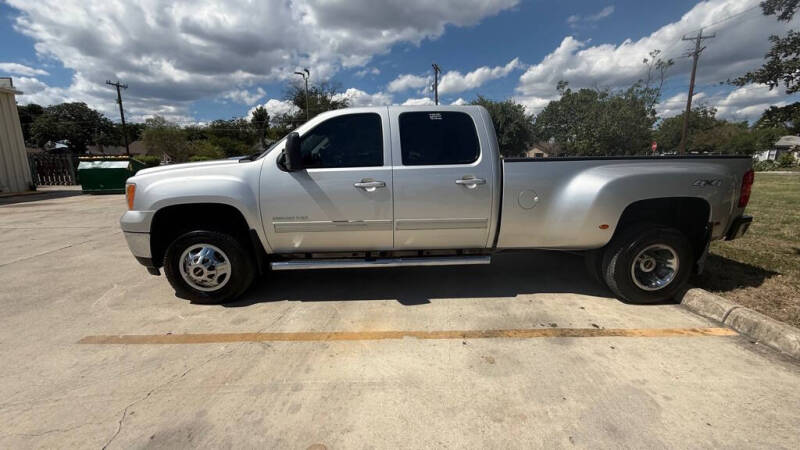 2011 GMC Sierra 3500HD
