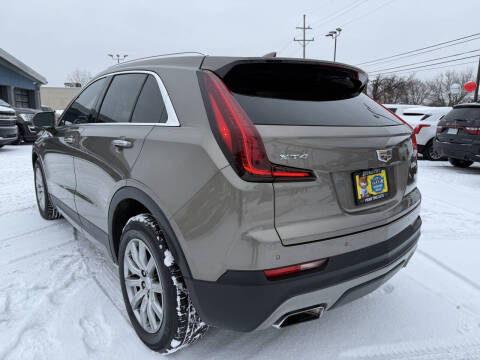 2020 Cadillac XT4 Premium Luxury