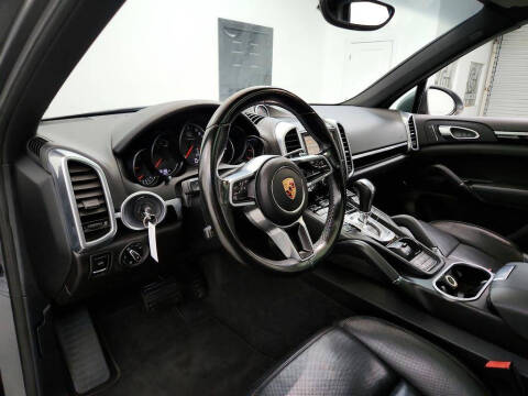 2016 Porsche Cayenne