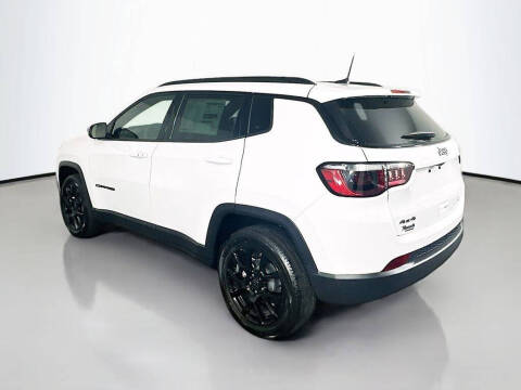 2026 Jeep Compass Latitude Altitude