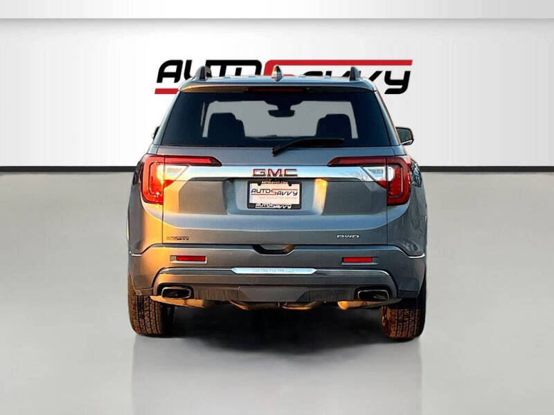 2022 GMC Acadia Denali
