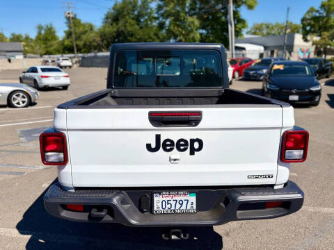 2021 Jeep Gladiator