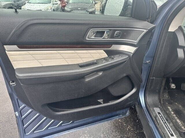 2018 Ford Explorer Platinum