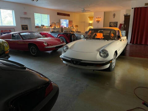 1986 Alfa Romeo Spider for sale at LEATHER AND WOOD MOTORS in Pontoon Beach IL