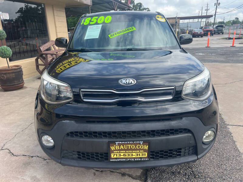2017 Kia Soul +