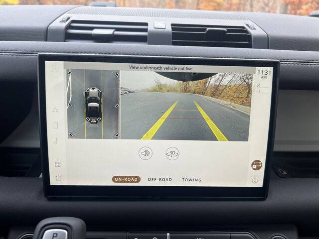 2025 Land Rover Defender 90 P400 X-Dynamic SE