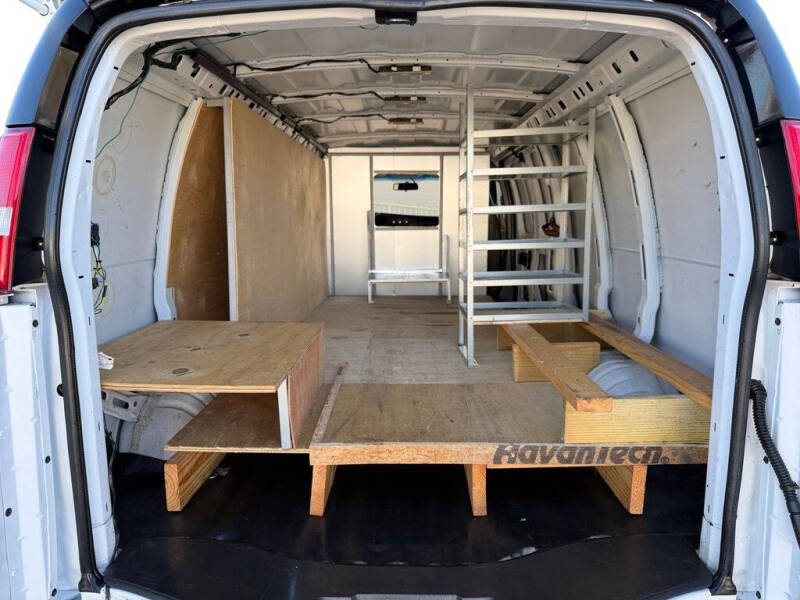 2020 Chevrolet Express 2500