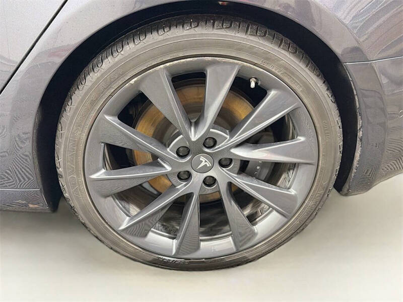 2020 Tesla Model S Long Range Plus