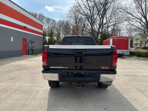 2011 GMC Sierra 2500HD SLT