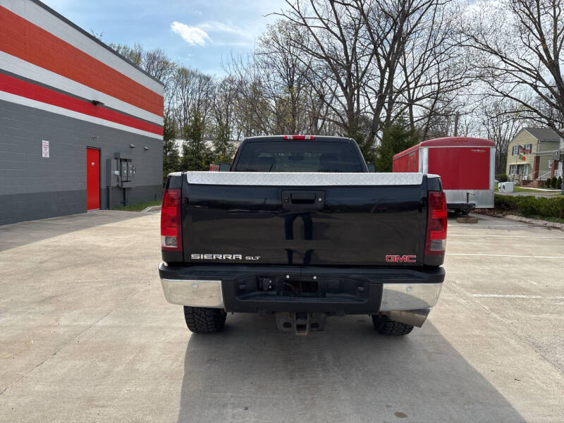2011 GMC Sierra 2500HD SLT