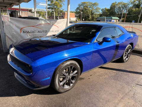 2021 Dodge Challenger SXT
