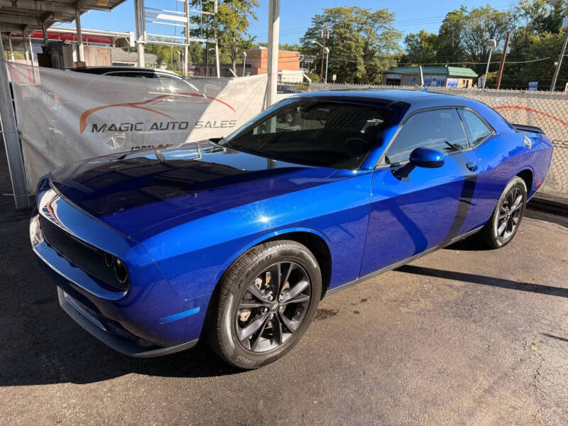 2021 Dodge Challenger SXT